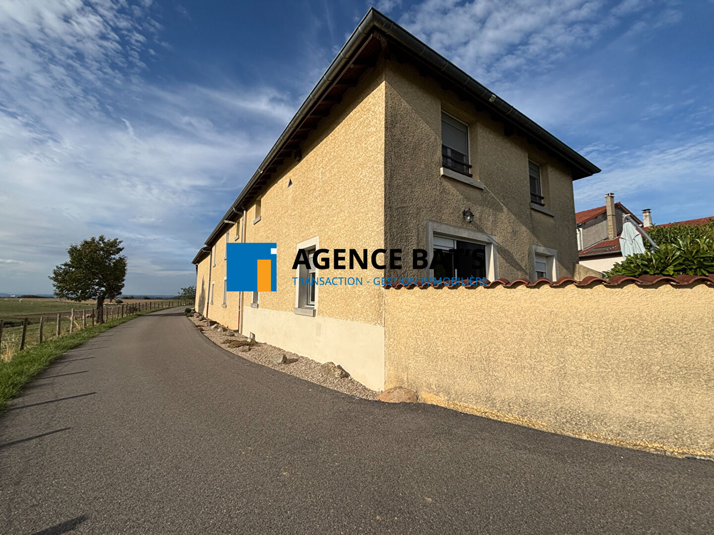 VENTE - Maison - CHAPONNAY (69970) - 245000 €