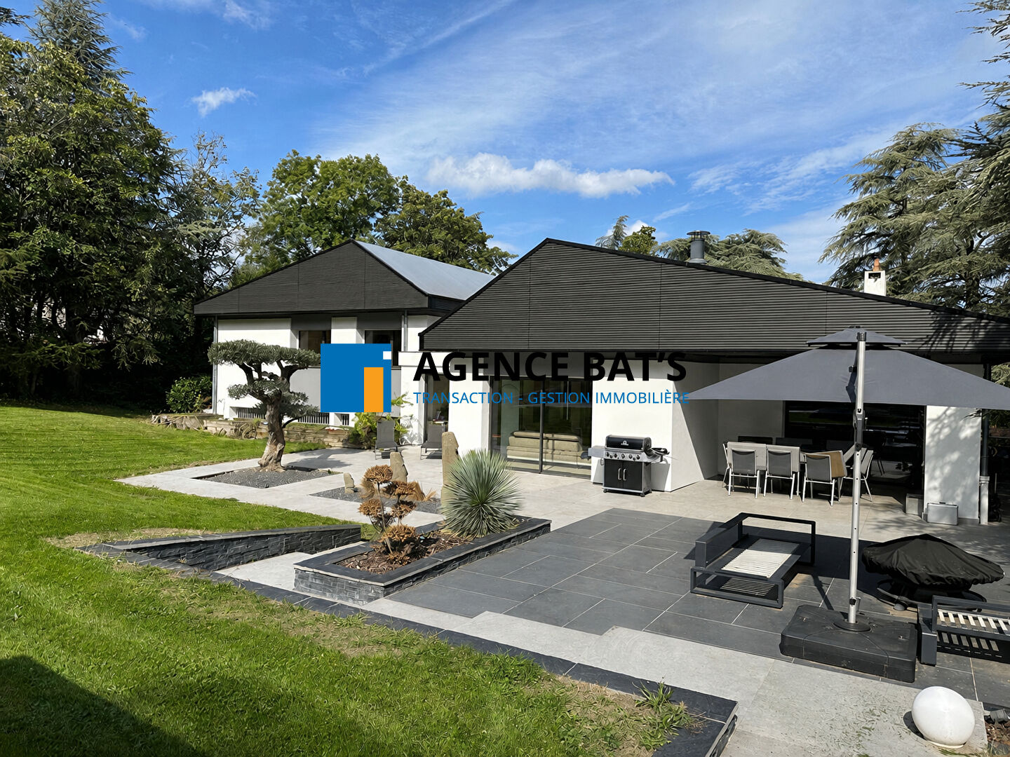 VENTE - Maison - SAINT ETIENNE (42000) - 1020000 €