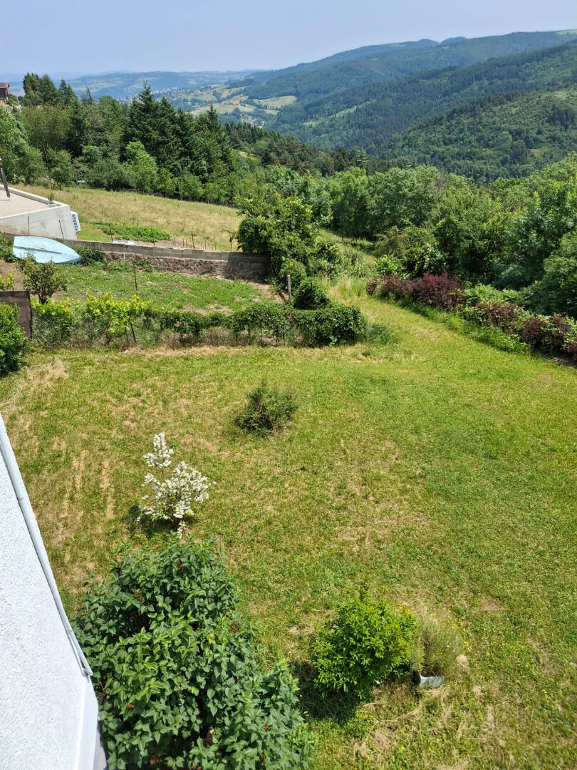 VENTE - Local - SAINT FERREOL D AUROURE (43330) - 157000 €