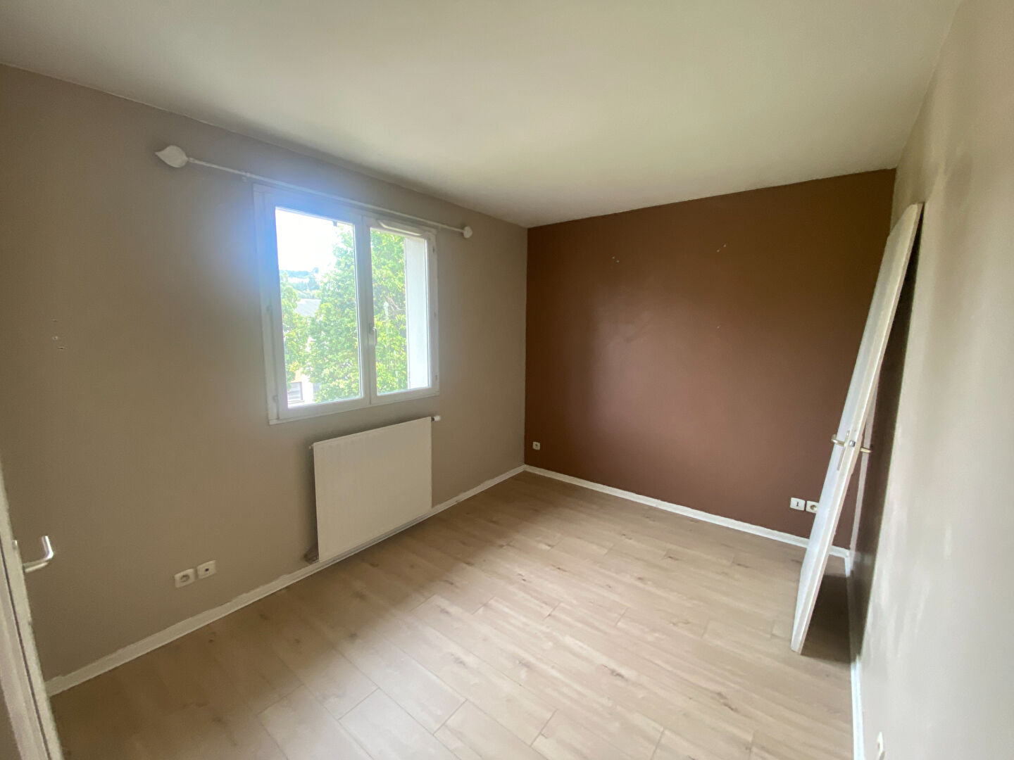 LOCATION - Appartement - SAINT-ETIENNE (42100) - 740 €
