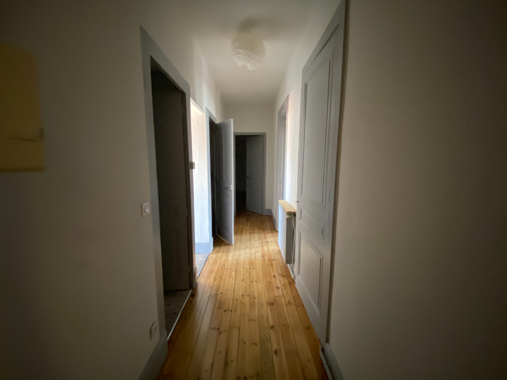 VENTE - Appartement - LE CHAMBON FEUGEROLLES (42500) - 69000 €