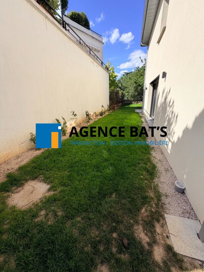 VENTE - Maison - SOLAIZE (69360) - 638000 €