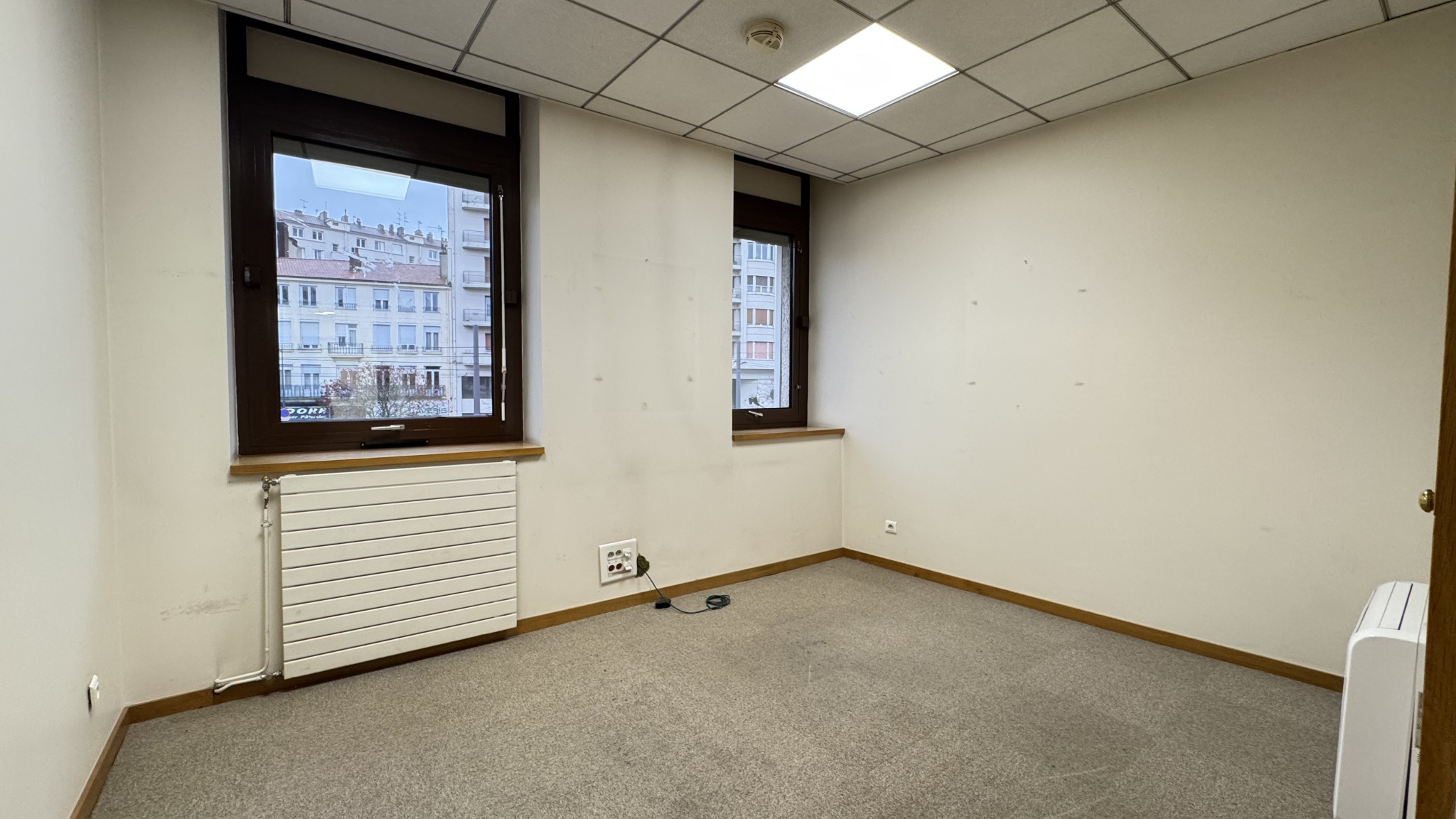 VENTE - Immeuble - Saint-Étienne (42000) - 375000 €