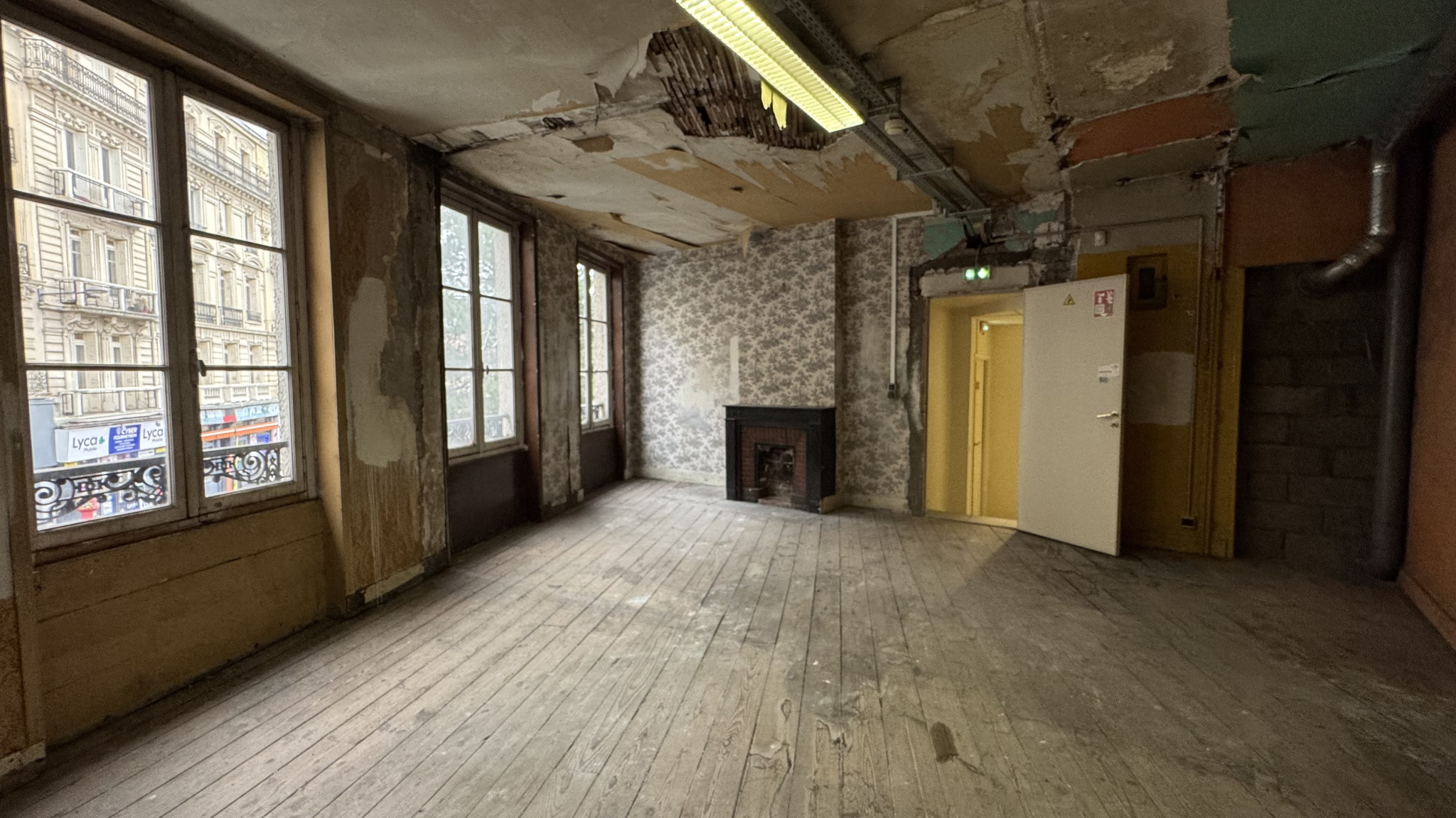 VENTE - Immeuble - Saint-Étienne (42000) - 375000 €