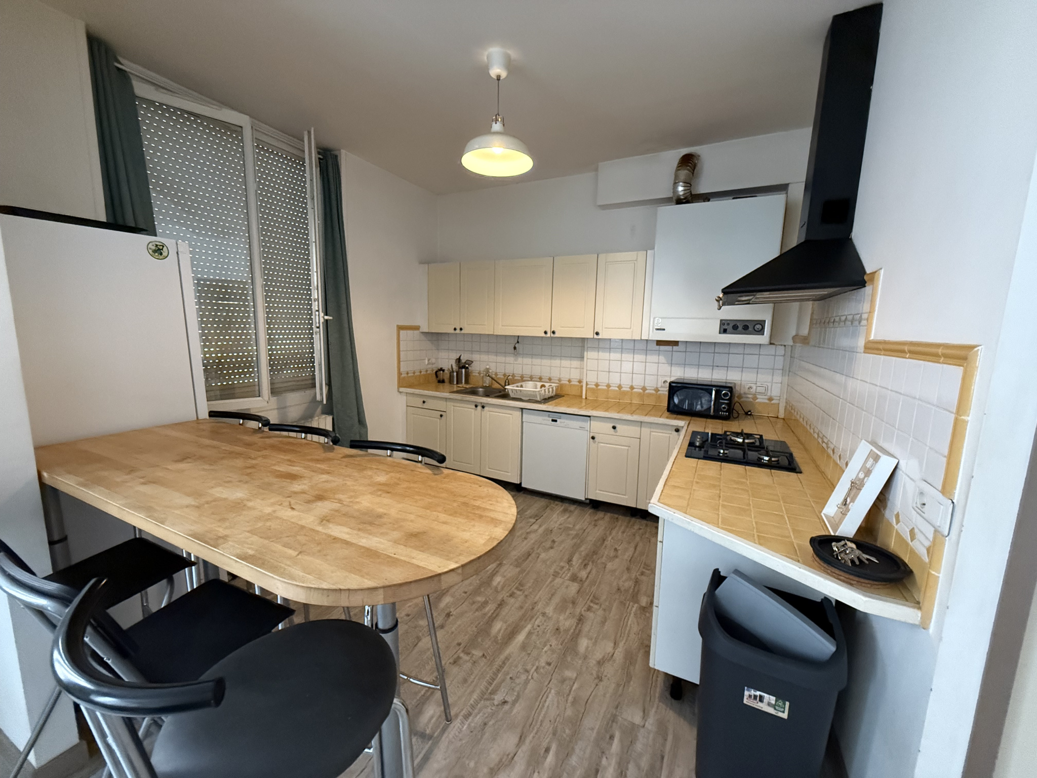 LOCATION - Appartement - Saint-Étienne (42000) - 350 €