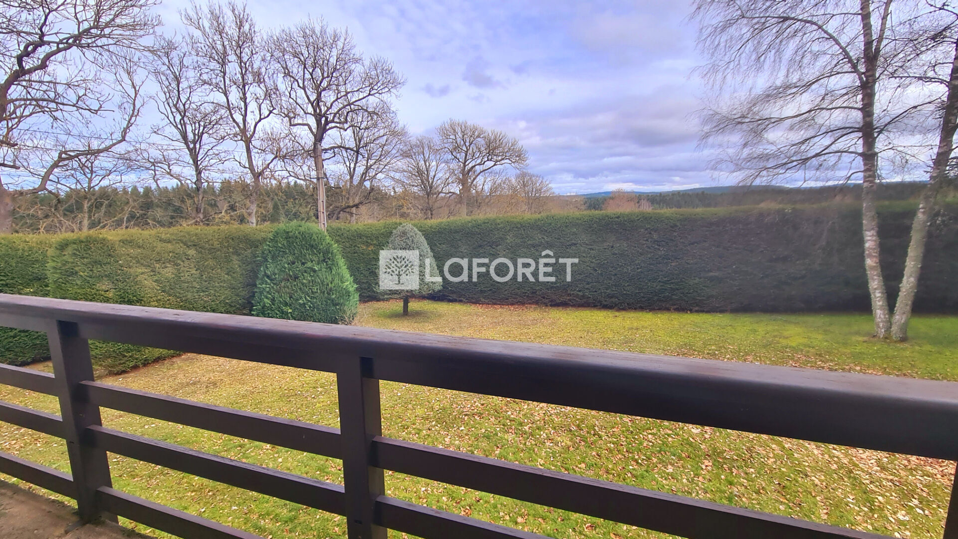 VENTE - Maison - CHENEREILLES (43190) - 256000 €
