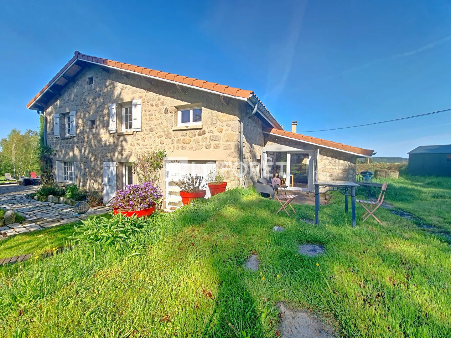 VENTE - Maison - SAINT ROMAIN LACHALM (43620) - 520000 €