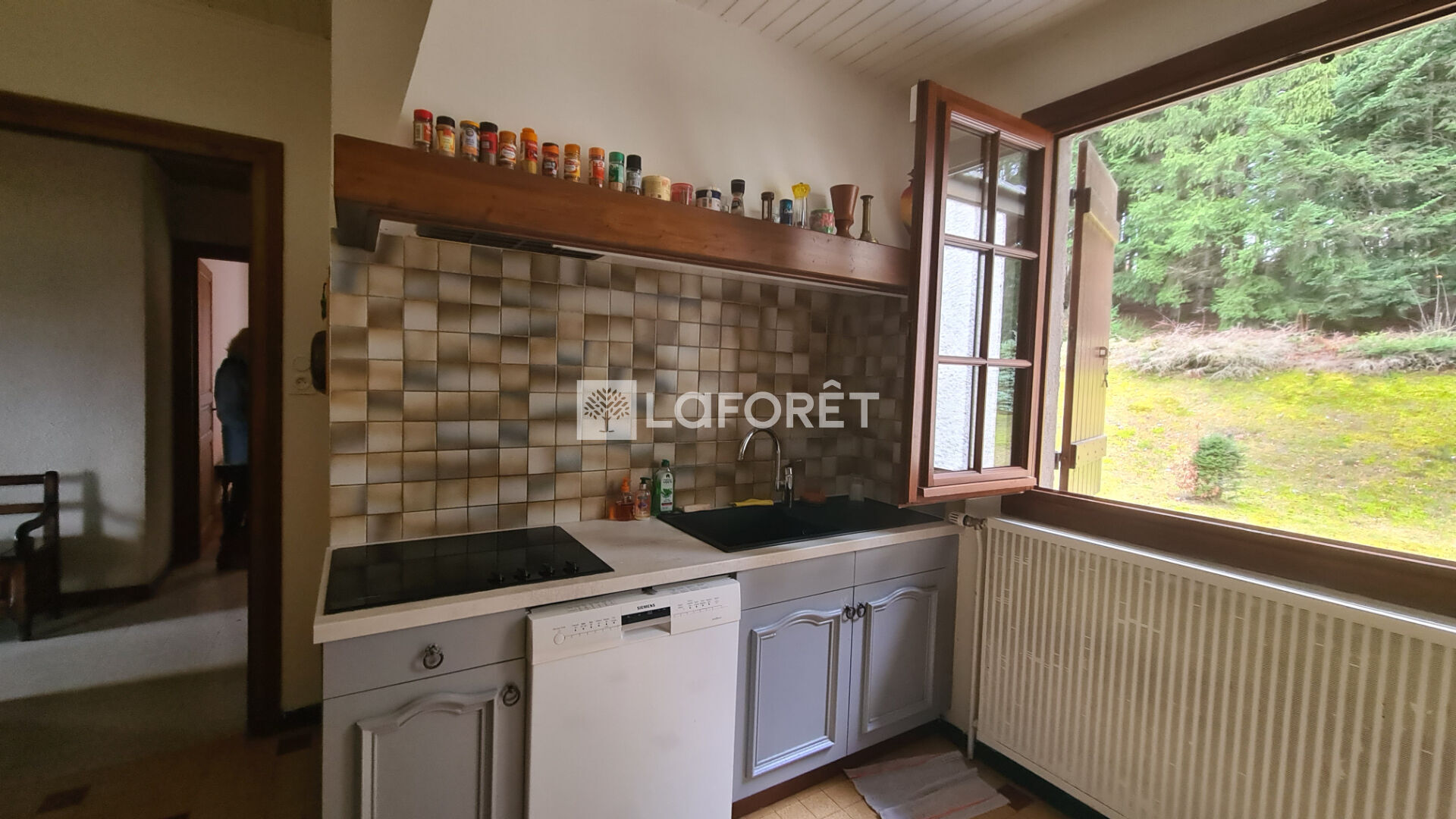 VENTE - Maison - CHENEREILLES (43190) - 256000 €