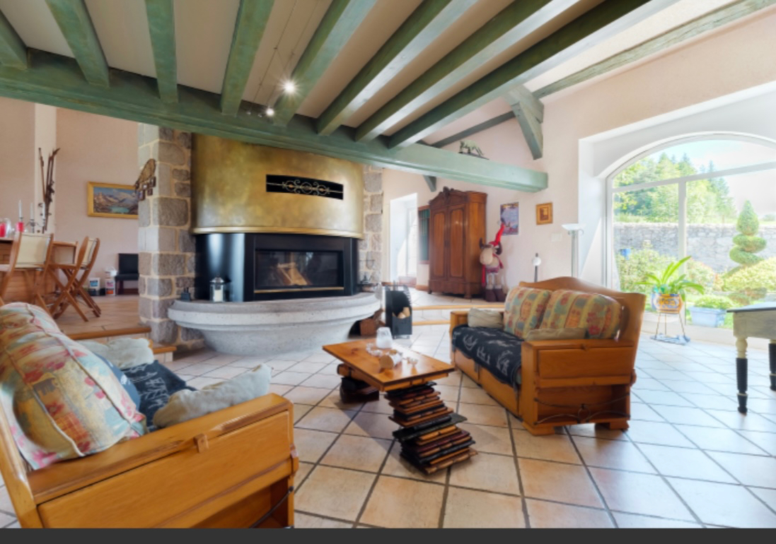 VENTE - Maison - SAINT ROMAIN LACHALM (43620) - 550000 €