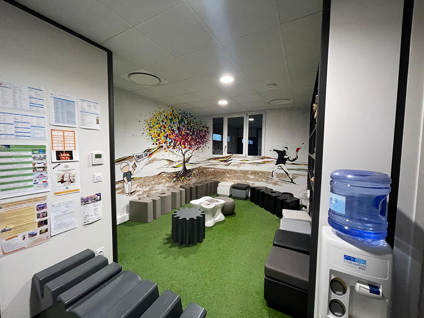 VENTE - Local - SAINT ETIENNE (42000) - 1260000 €