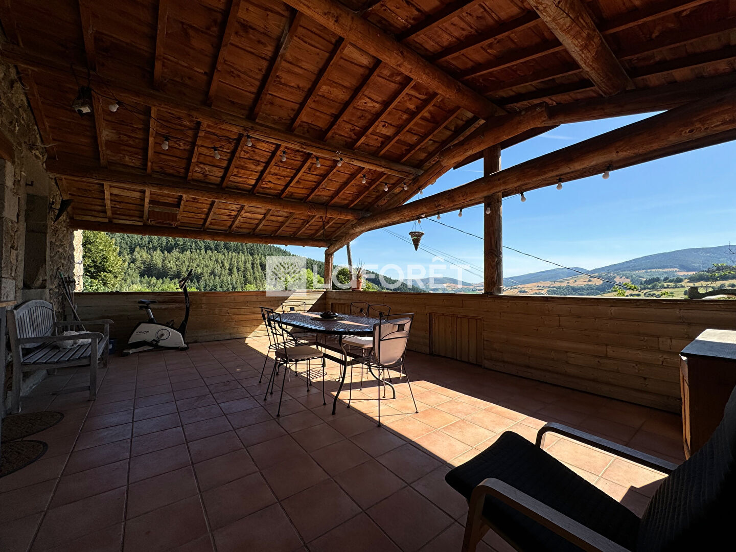 VENTE - Maison - DOIZIEUX (42740) - 339000 €