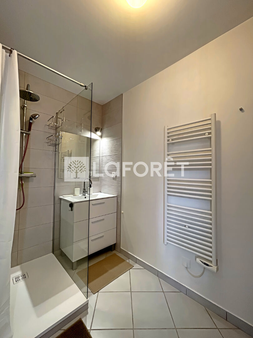 LOCATION - Appartement - L ETRAT (42580) - 750 €