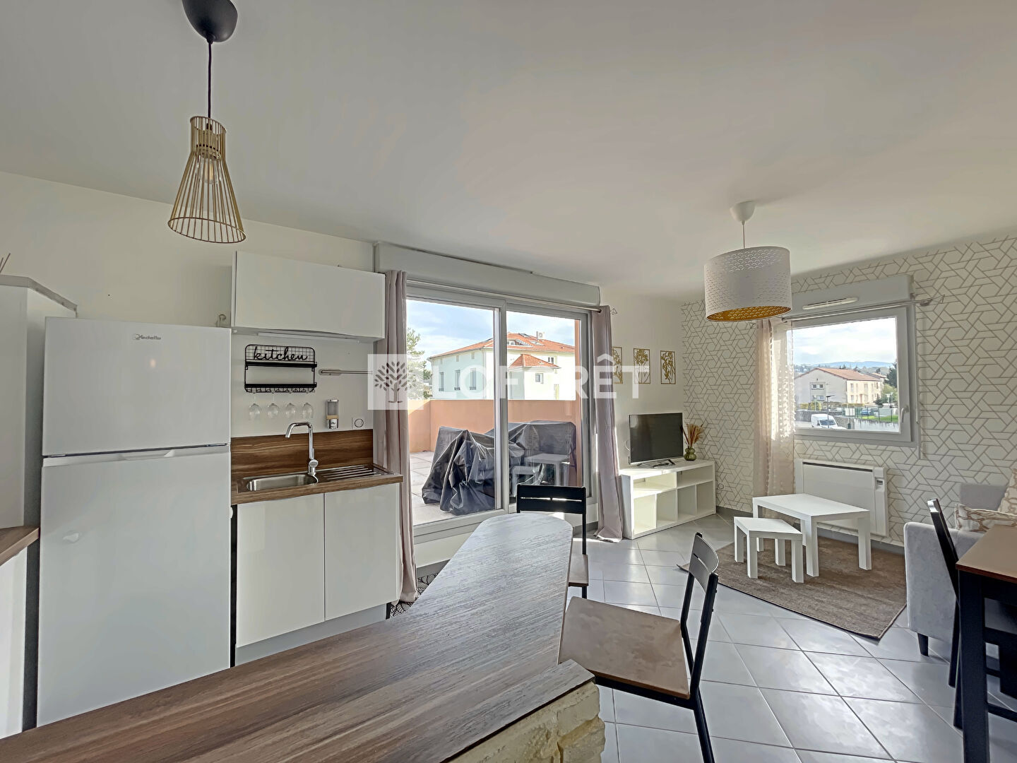 LOCATION - Appartement - L ETRAT (42580) - 750 €