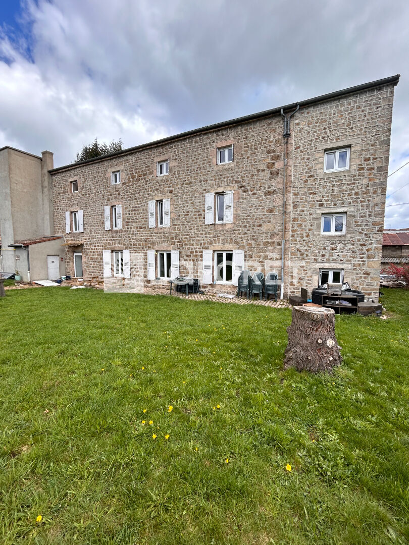 VENTE - Maison - MONTFAUCON EN VELAY (43290) - 330000 €