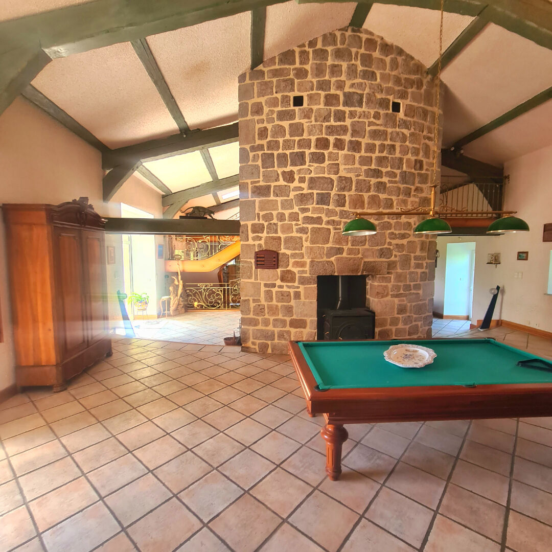 VENTE - Maison - SAINT ROMAIN LACHALM (43620) - 550000 €