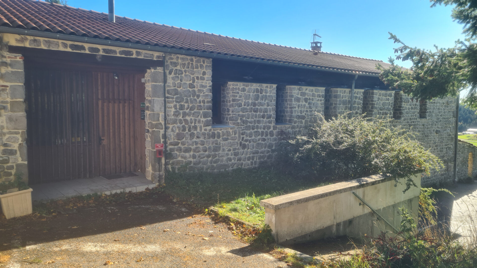 VENTE - Maison - SAINT GENEST MALIFAUX (42660) - 750000 €