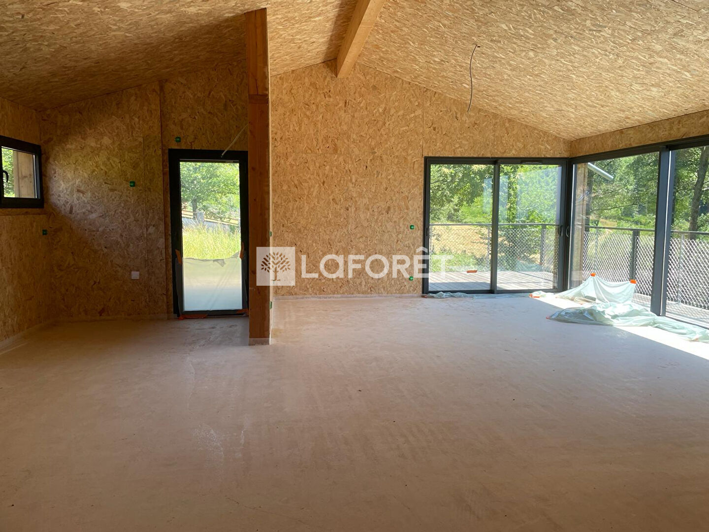 VENTE - Maison - ECOCHE (42670) - 330000 €