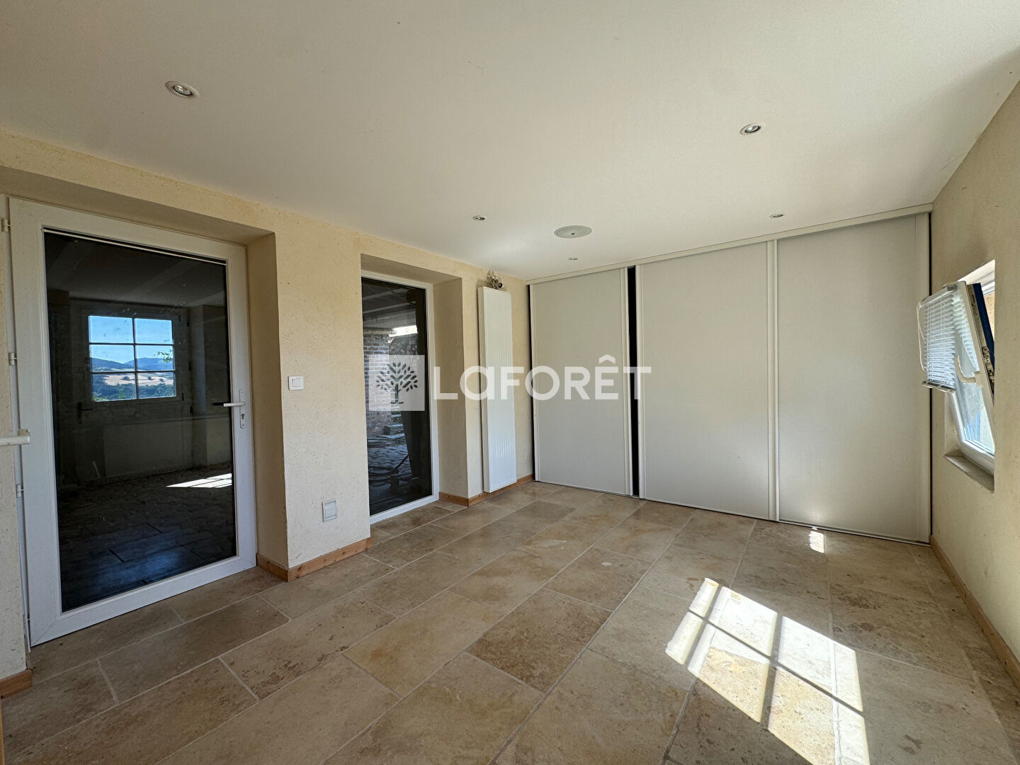 VENTE - Maison - DOIZIEUX (42740) - 339000 €