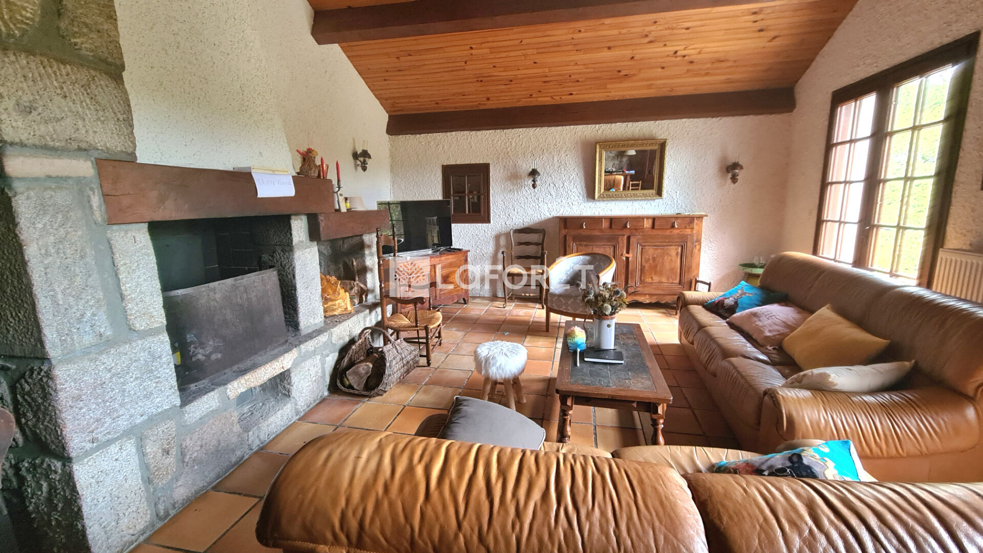 VENTE - Maison - CHENEREILLES (43190) - 256000 €