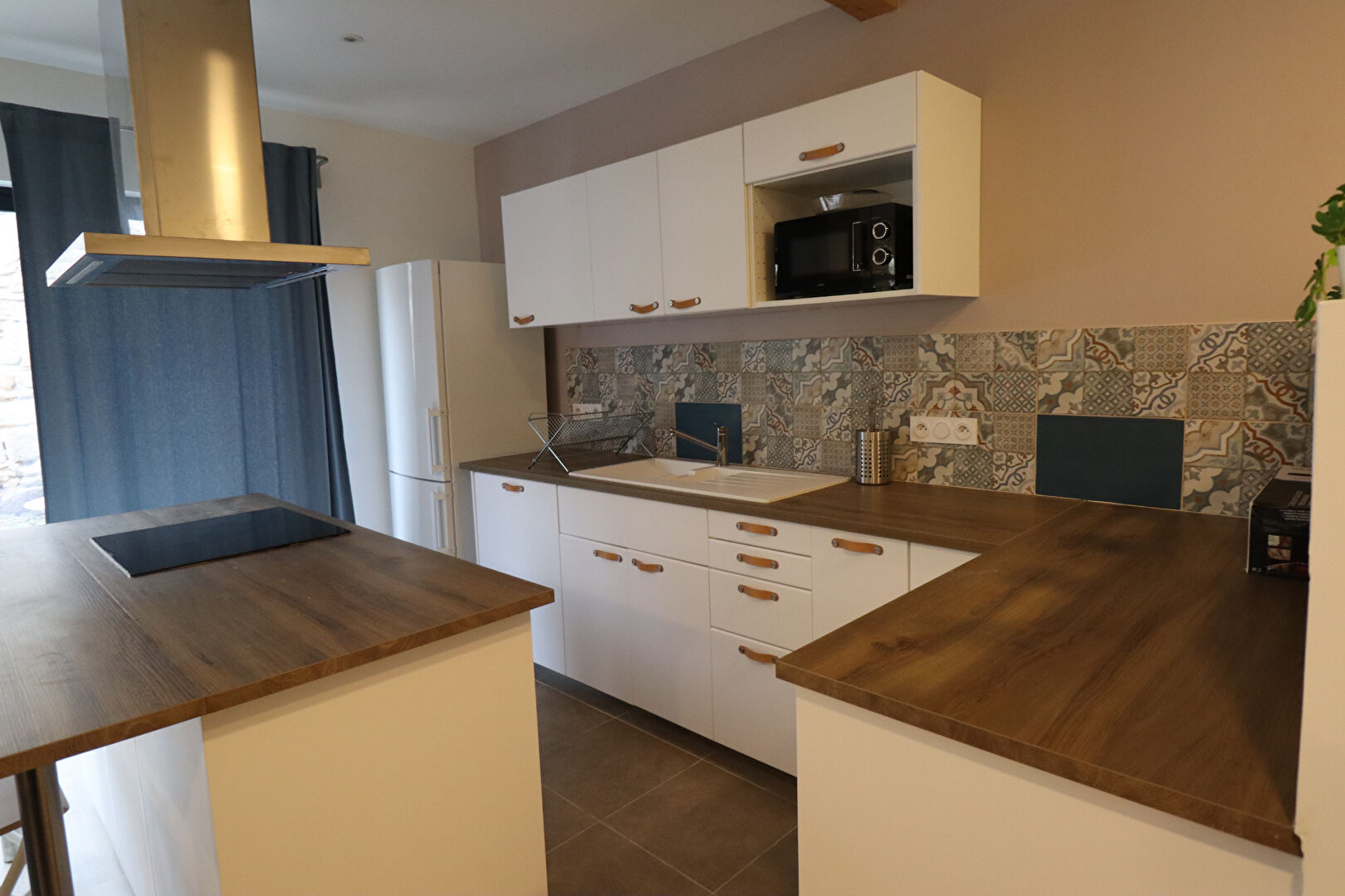 VENTE - Immeuble - SAINT ETIENNE (42000) - 1450000 €