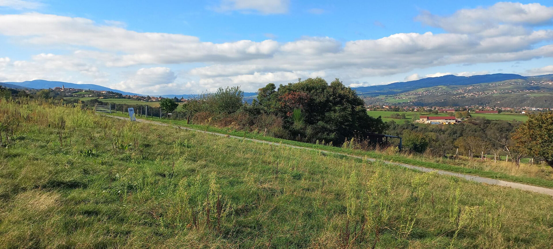 VENTE - Terrain - CHATEAUNEUF (42800) - 175000 €