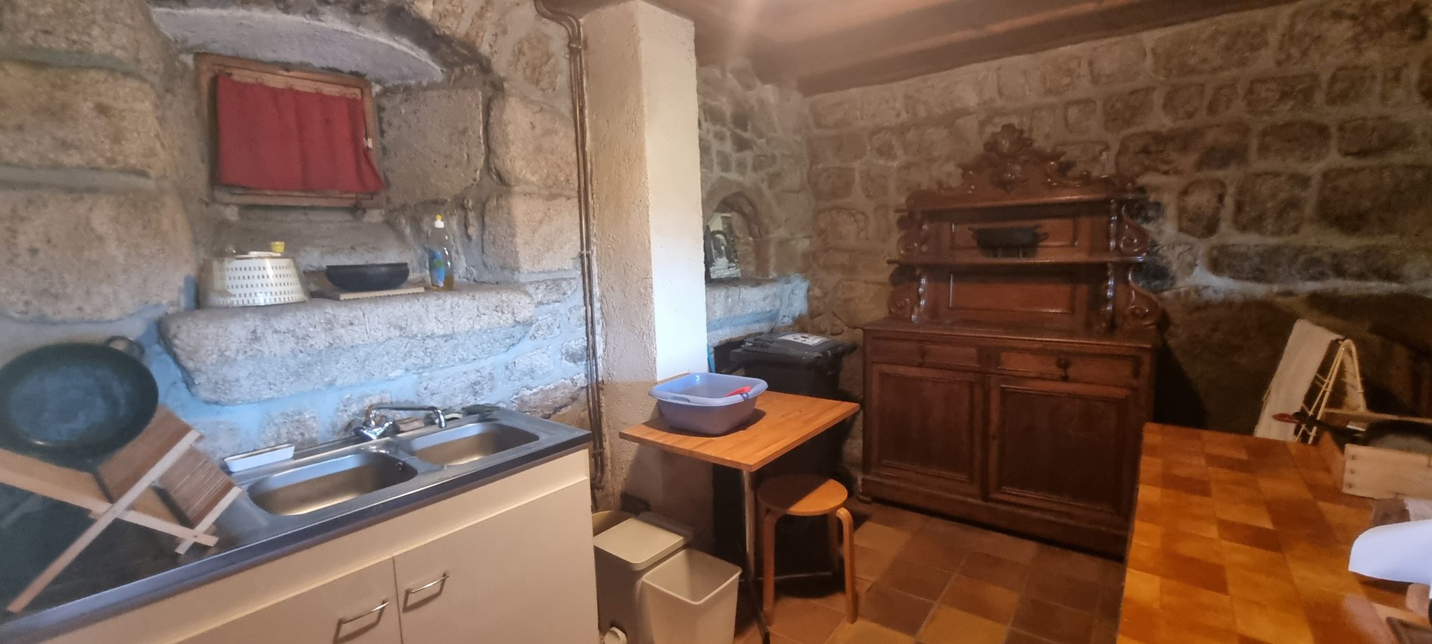 VENTE - Maison/villa - Usson-en-Forez (42550) - 118000 €