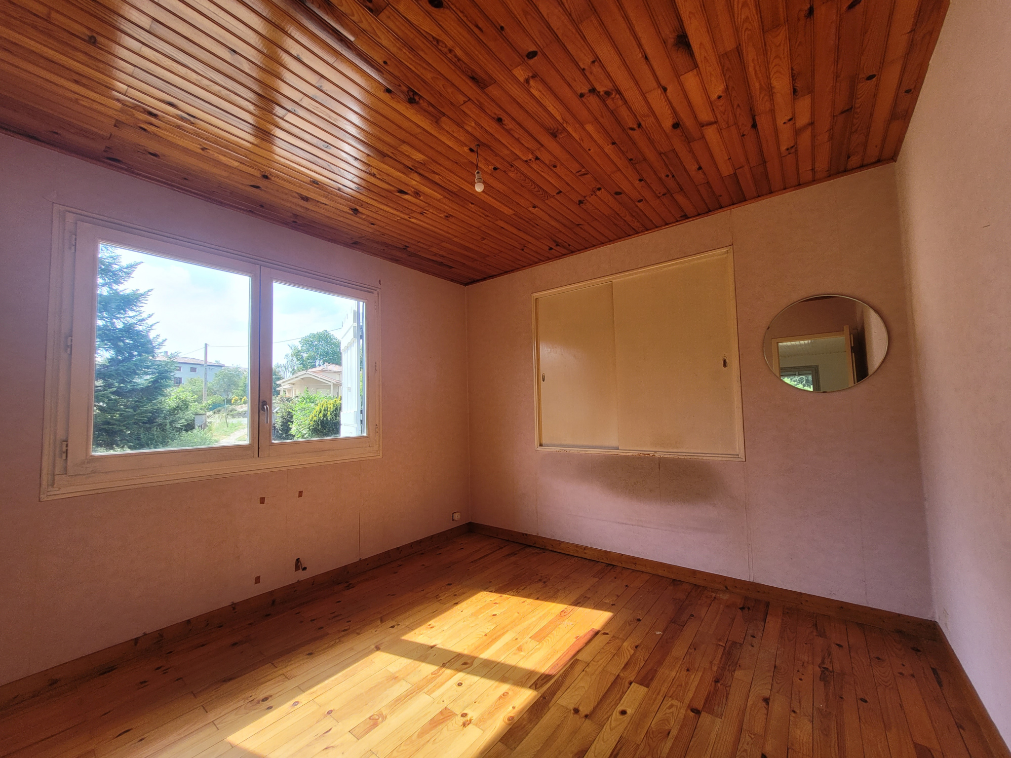 VENTE - Maison/villa - Apinac (42550) - 199000 €