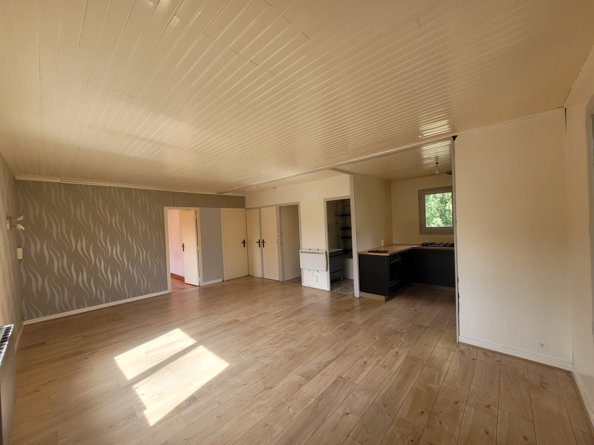 VENTE - Maison/villa - Apinac (42550) - 199000 €