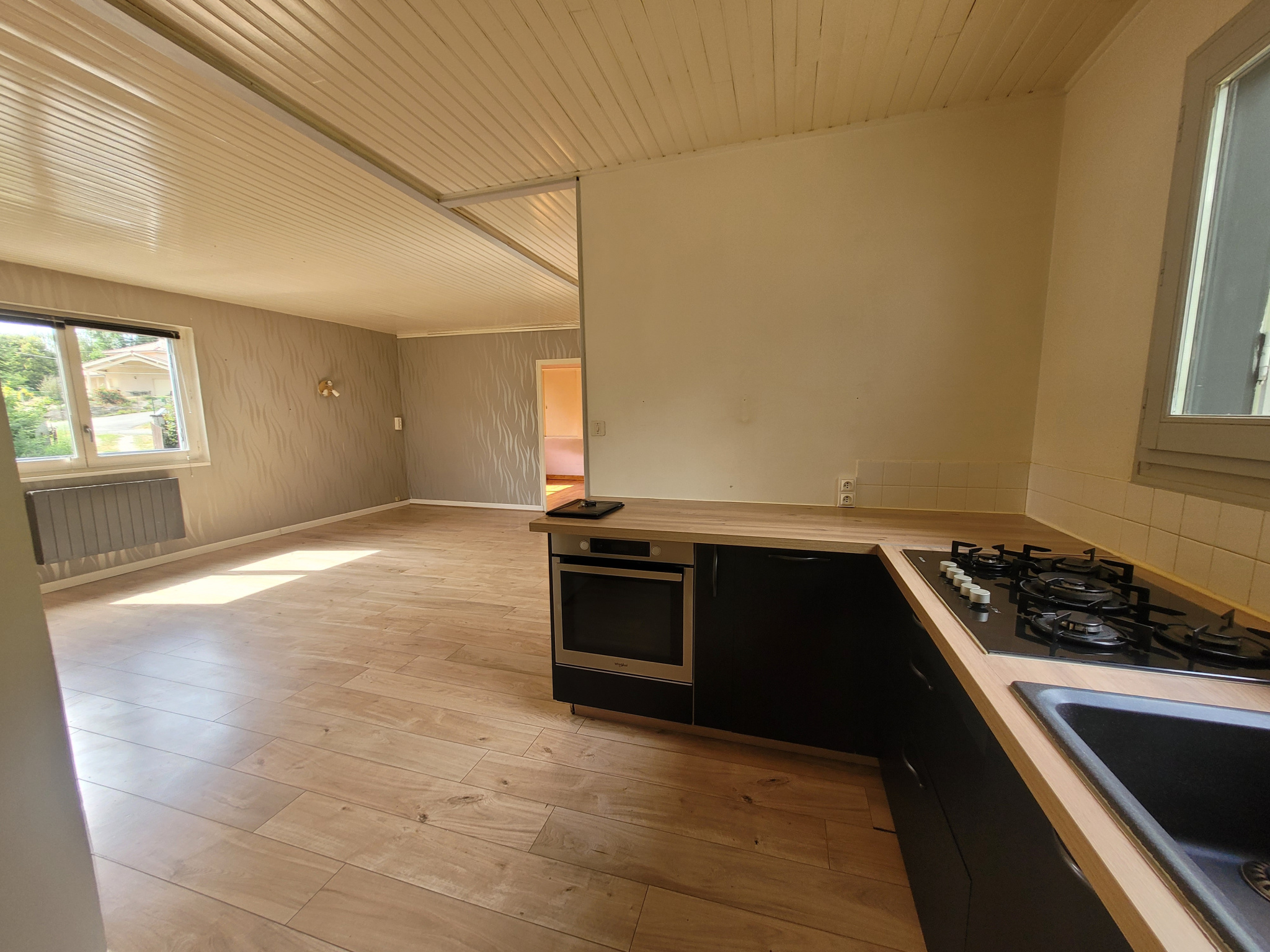 VENTE - Maison/villa - Apinac (42550) - 199000 €