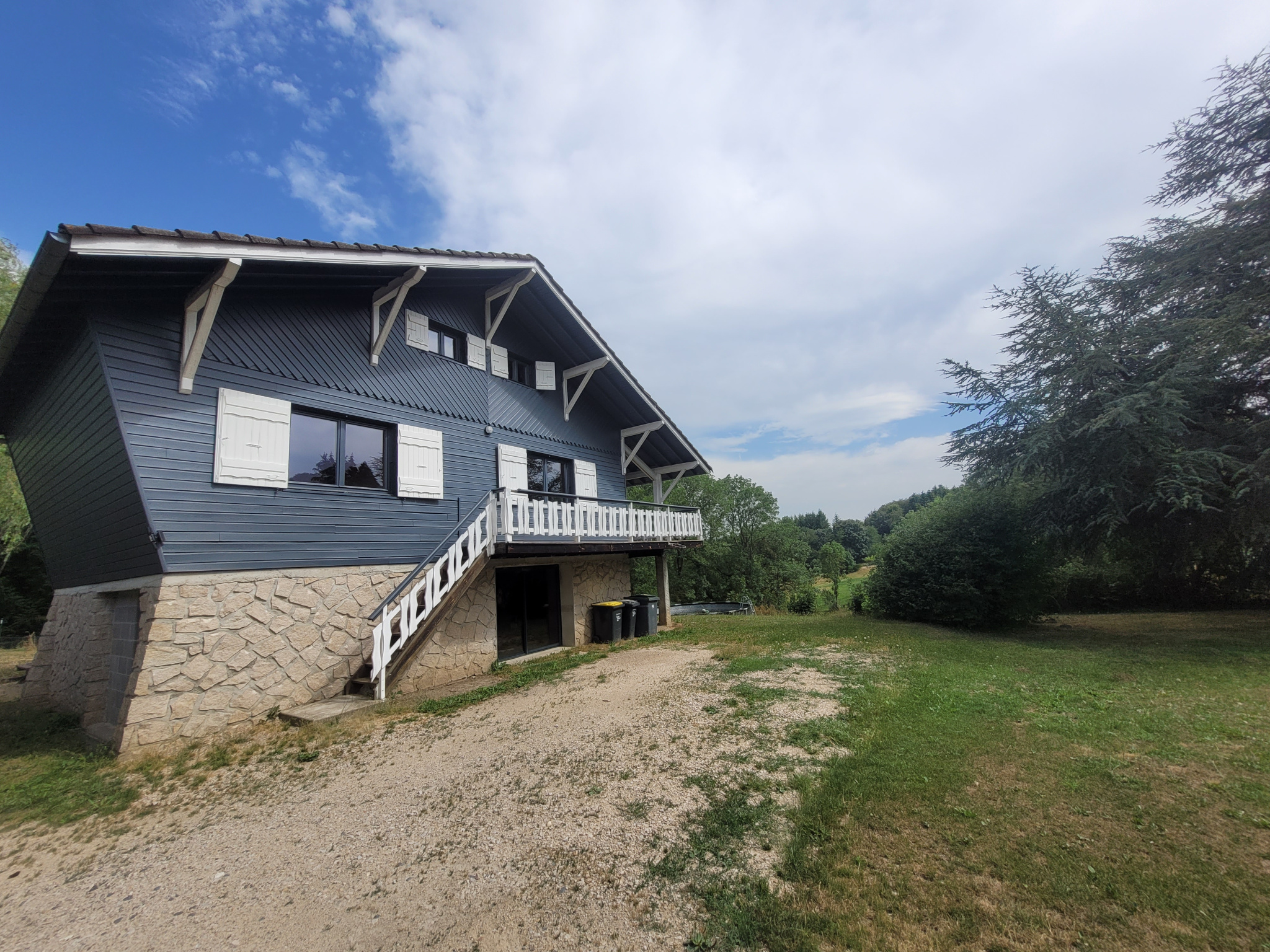 VENTE - Maison/villa - Apinac (42550) - 199000 €