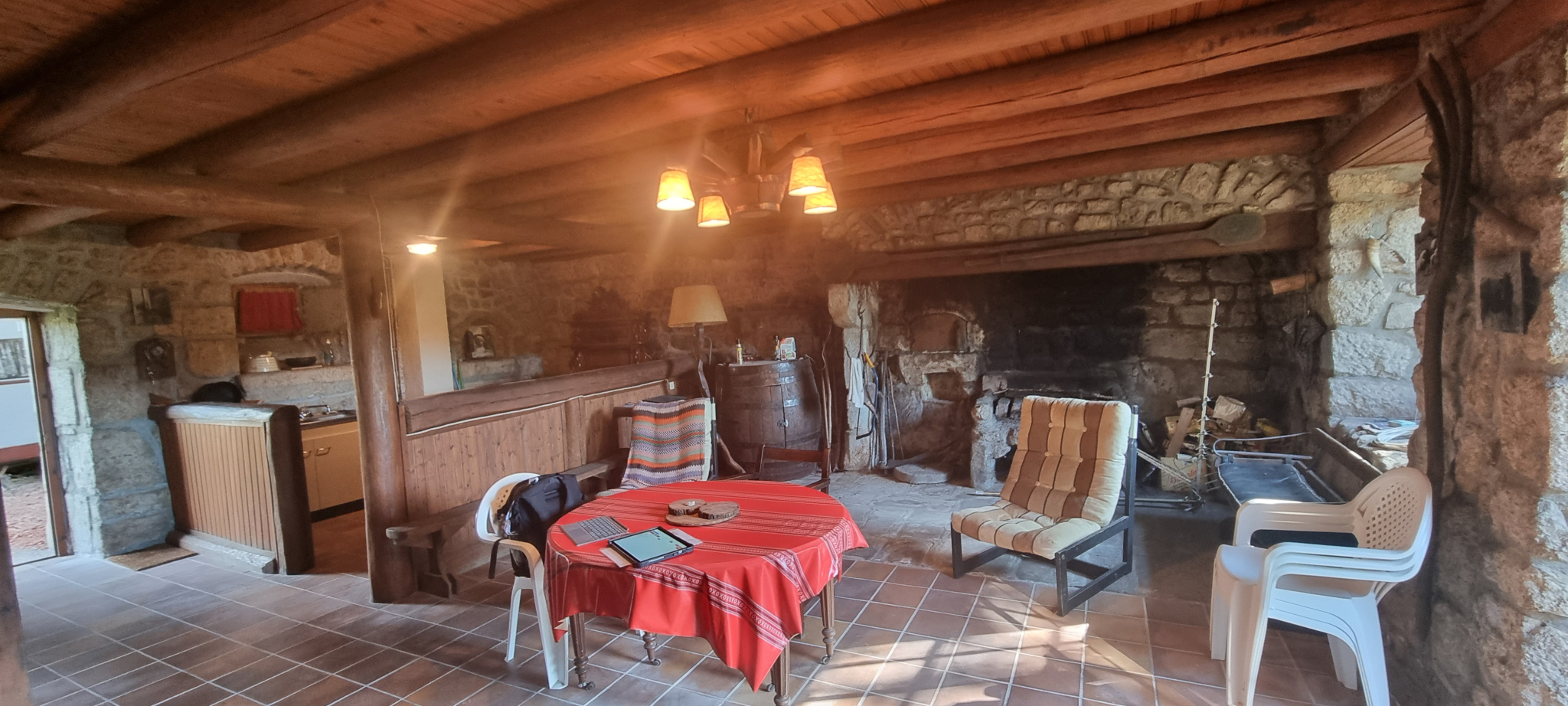 VENTE - Maison/villa - Usson-en-Forez (42550) - 118000 €