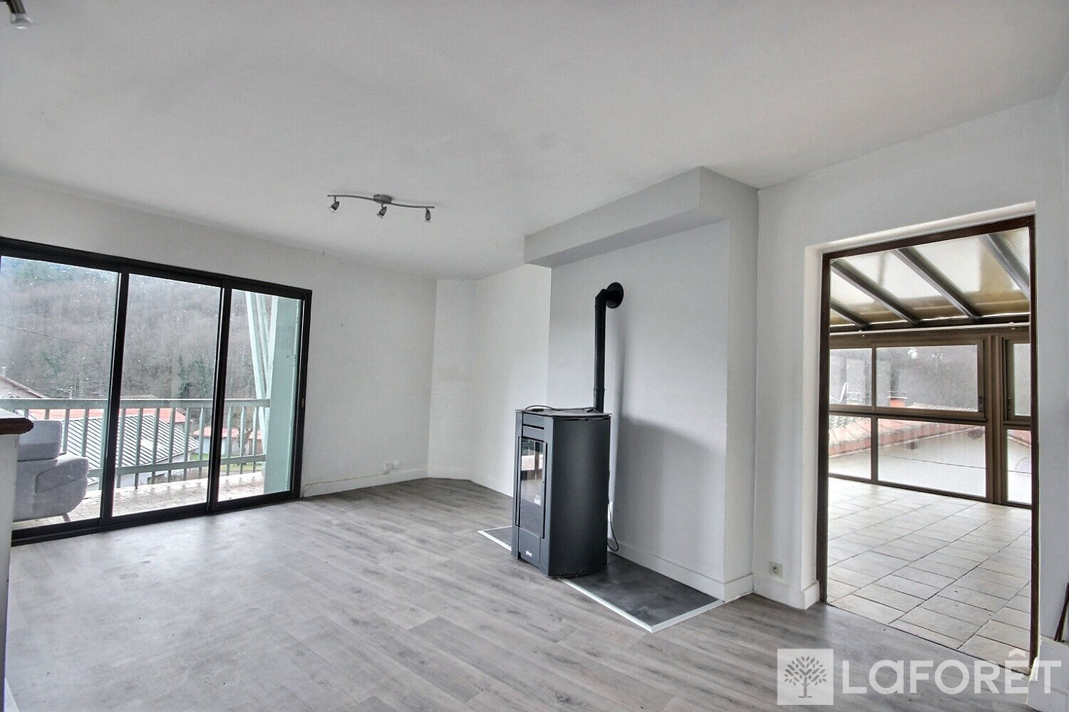 VENTE - Maison - VETRE SUR ANZON (42440) - 109000 €