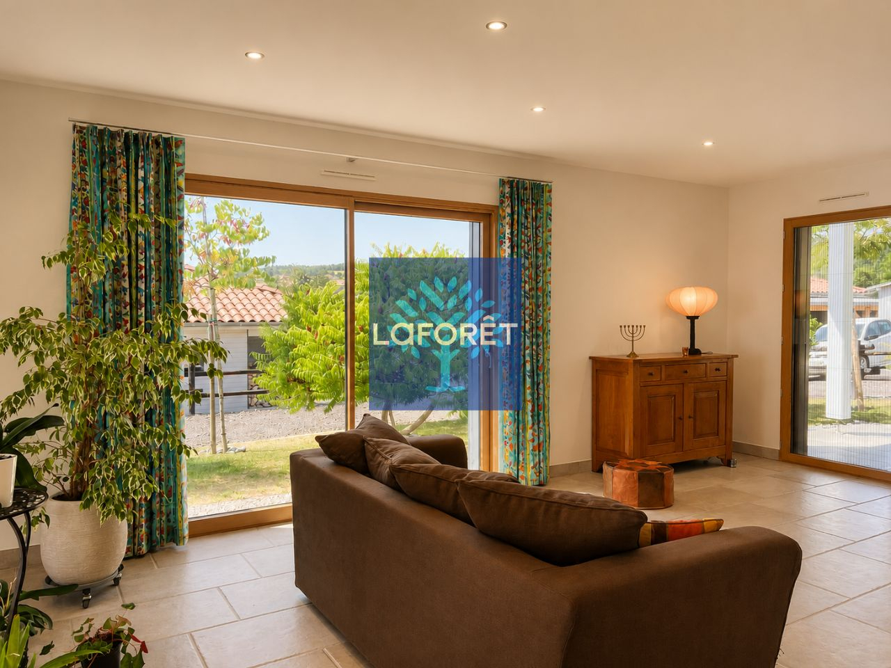 VENTE - Maison - MONTBRISON (42600) - 254000 €