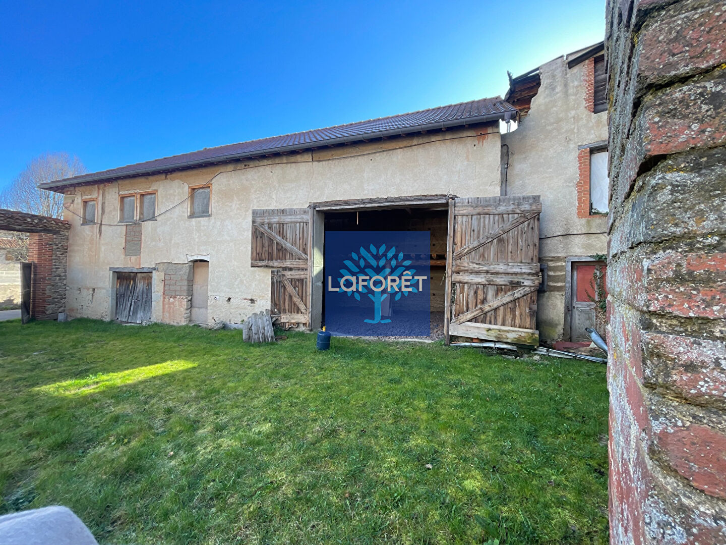 VENTE - Maison - CHAMPDIEU (42600) - 160000 €