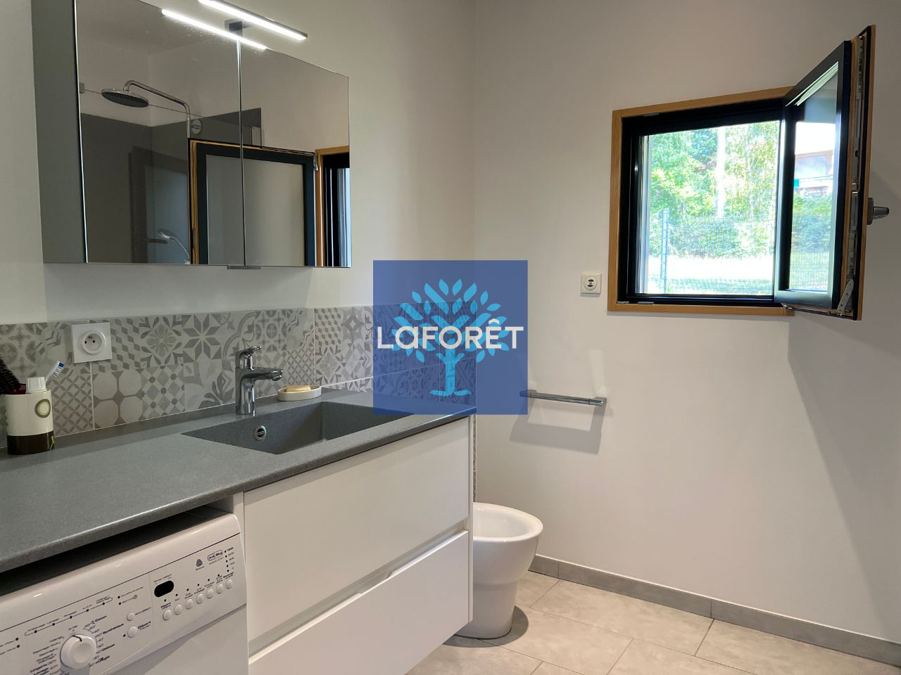 VENTE - Maison - MONTBRISON (42600) - 254000 €