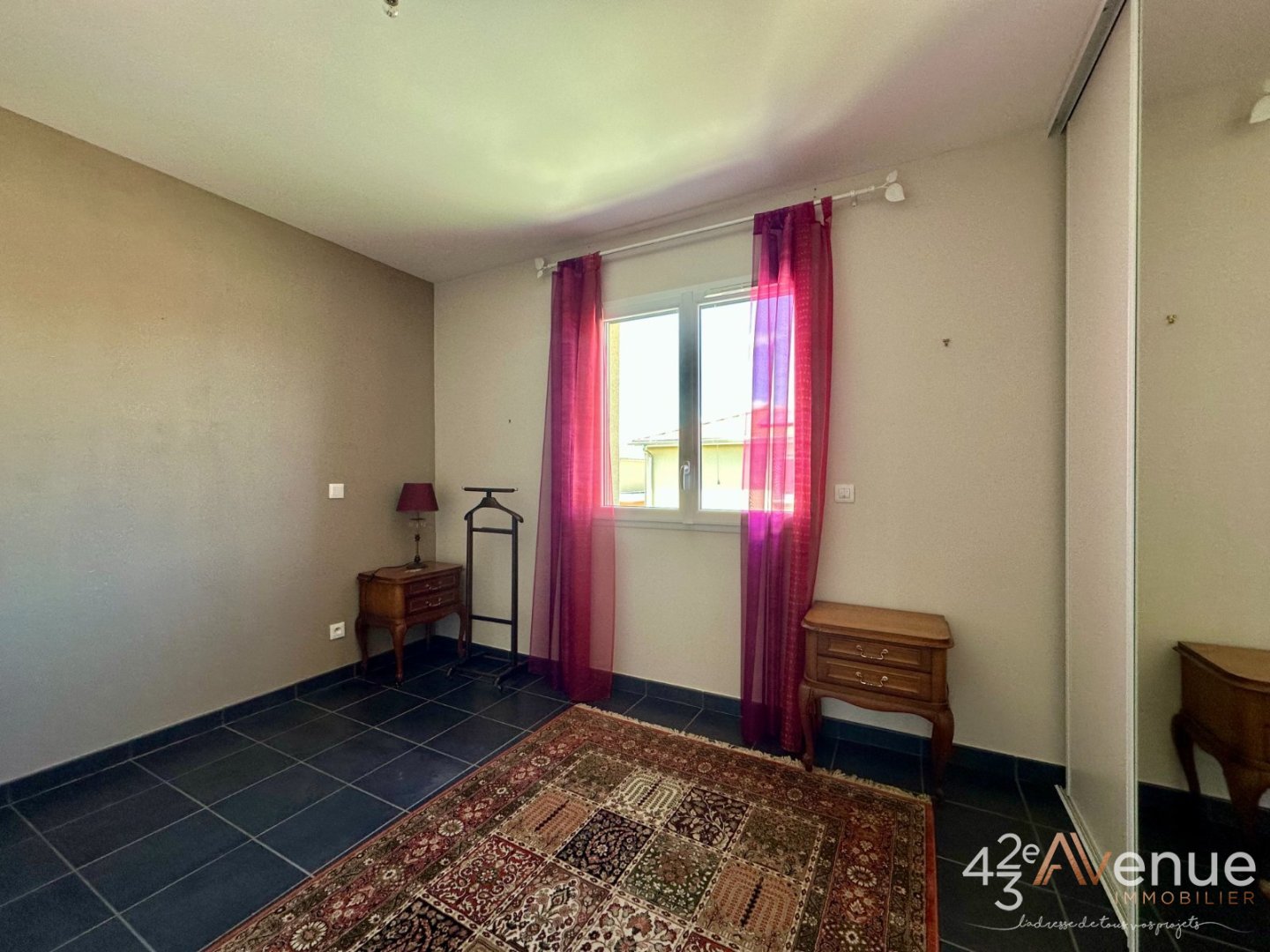 VENTE - Appartement - ST CYPRIEN (42160) - 189000 €