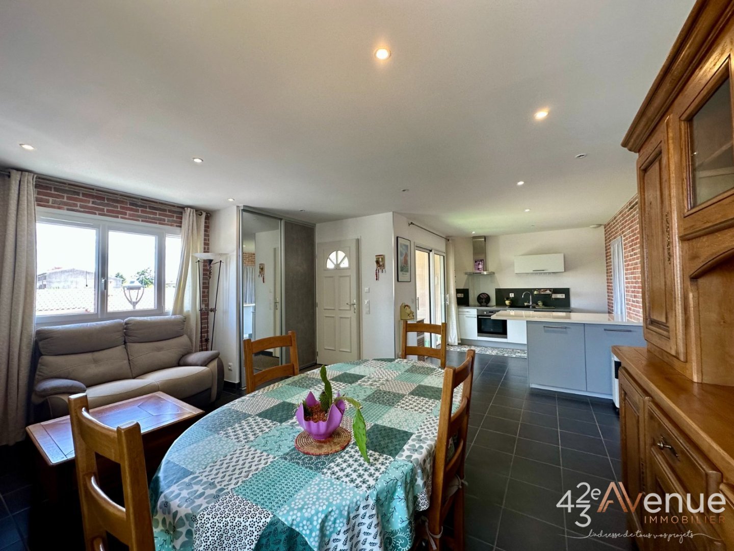 VENTE - Appartement - ST CYPRIEN (42160) - 189000 €