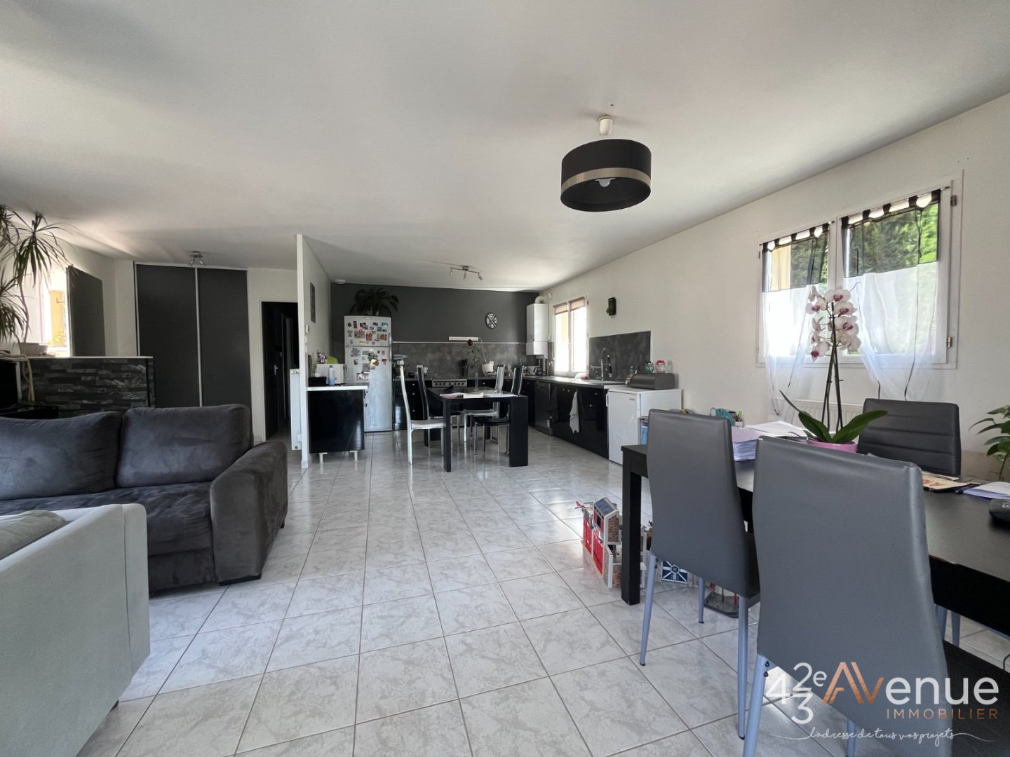 VENTE - Maison/villa - CHEVRIERES (42140) - 289000 €