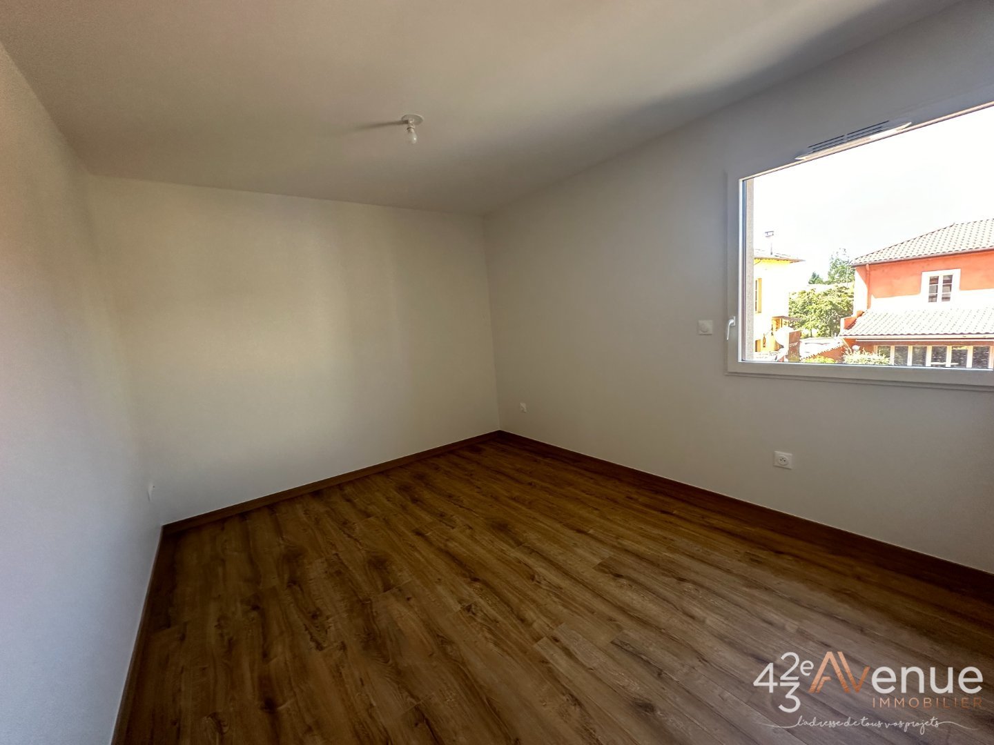 VENTE - Appartement - MONTROND LES BAINS (42210) - 212000 €