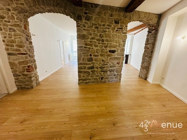 LOCATION - Appartement - ST ETIENNE (42000) - 690 €