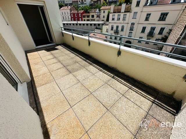 LOCATION - Appartement - ST ETIENNE (42000) - 800 €