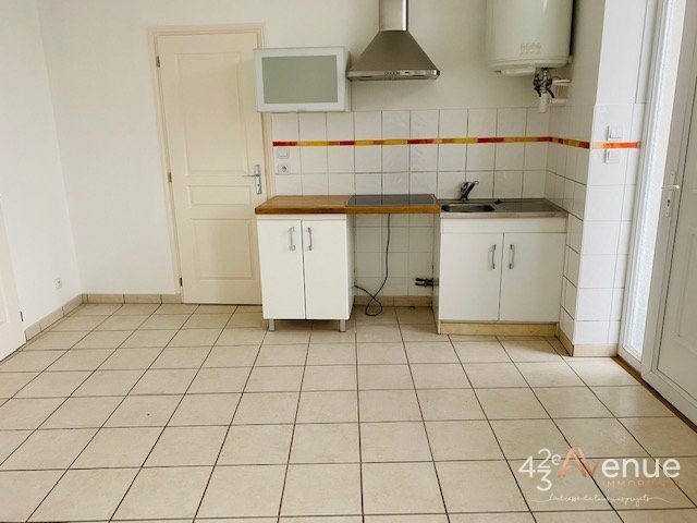 LOCATION - Appartement - ST PRIEST EN JAREZ (42270) - 390 €