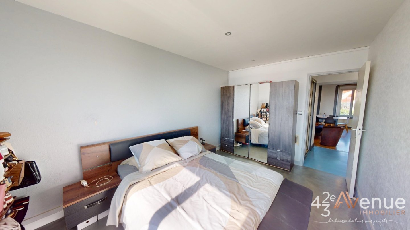 VENTE - Appartement - ST GENEST LERPT (42530) - 159000 €