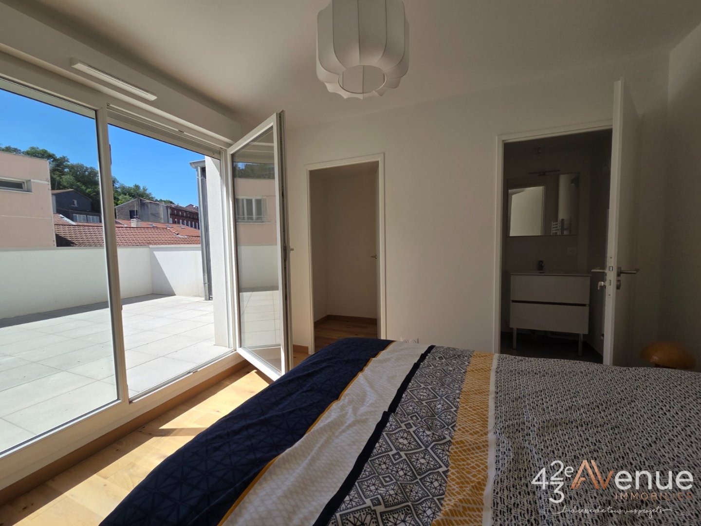 VENTE - Appartement - ST ETIENNE (42000) - 300000 €