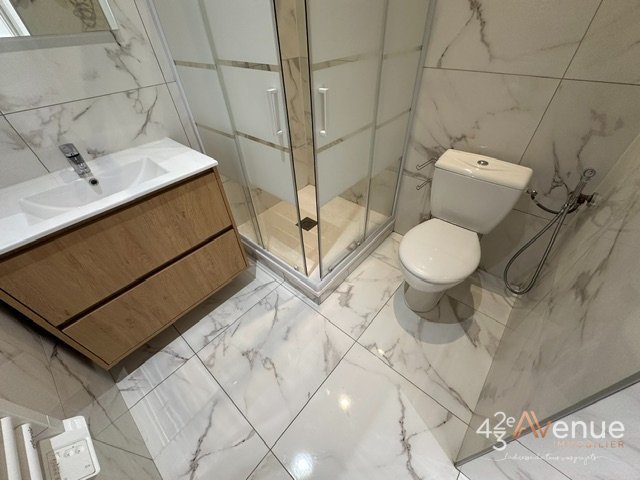LOCATION - Appartement - ST ETIENNE (42000) - 400 €
