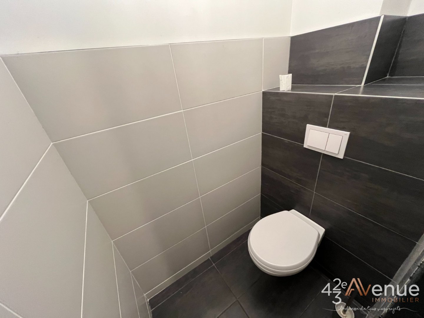 LOCATION - Appartement - ST ETIENNE (42000) - 950 €