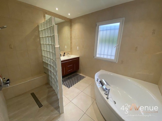 LOCATION - Maison/villa - SORBIERS (42290) - 2075 €