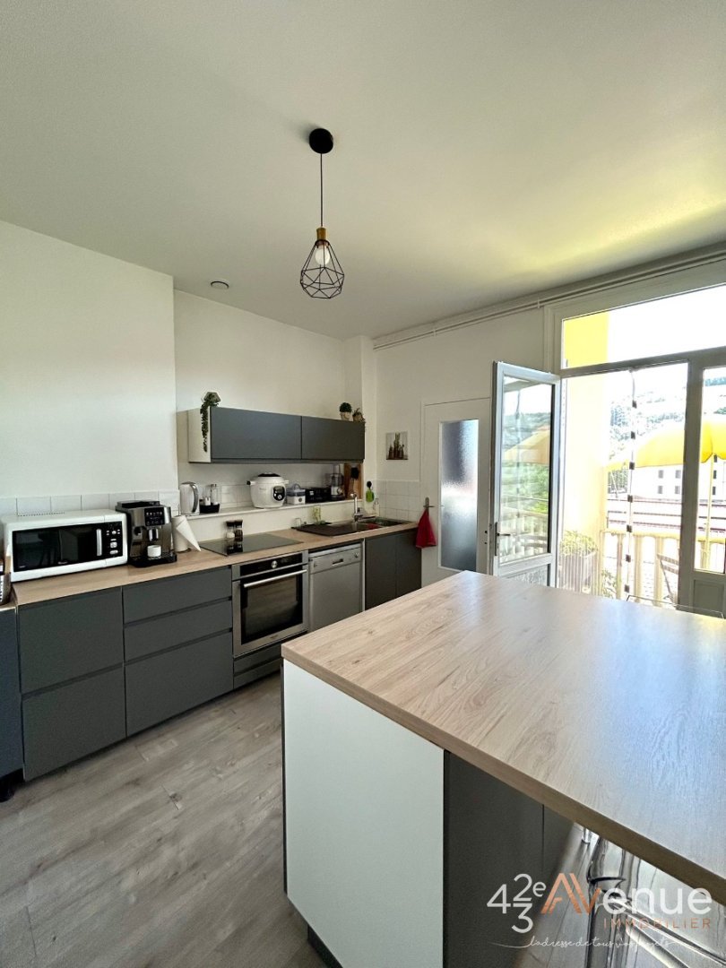 VENTE - Immeuble - ST ETIENNE (42000) - 650000 €