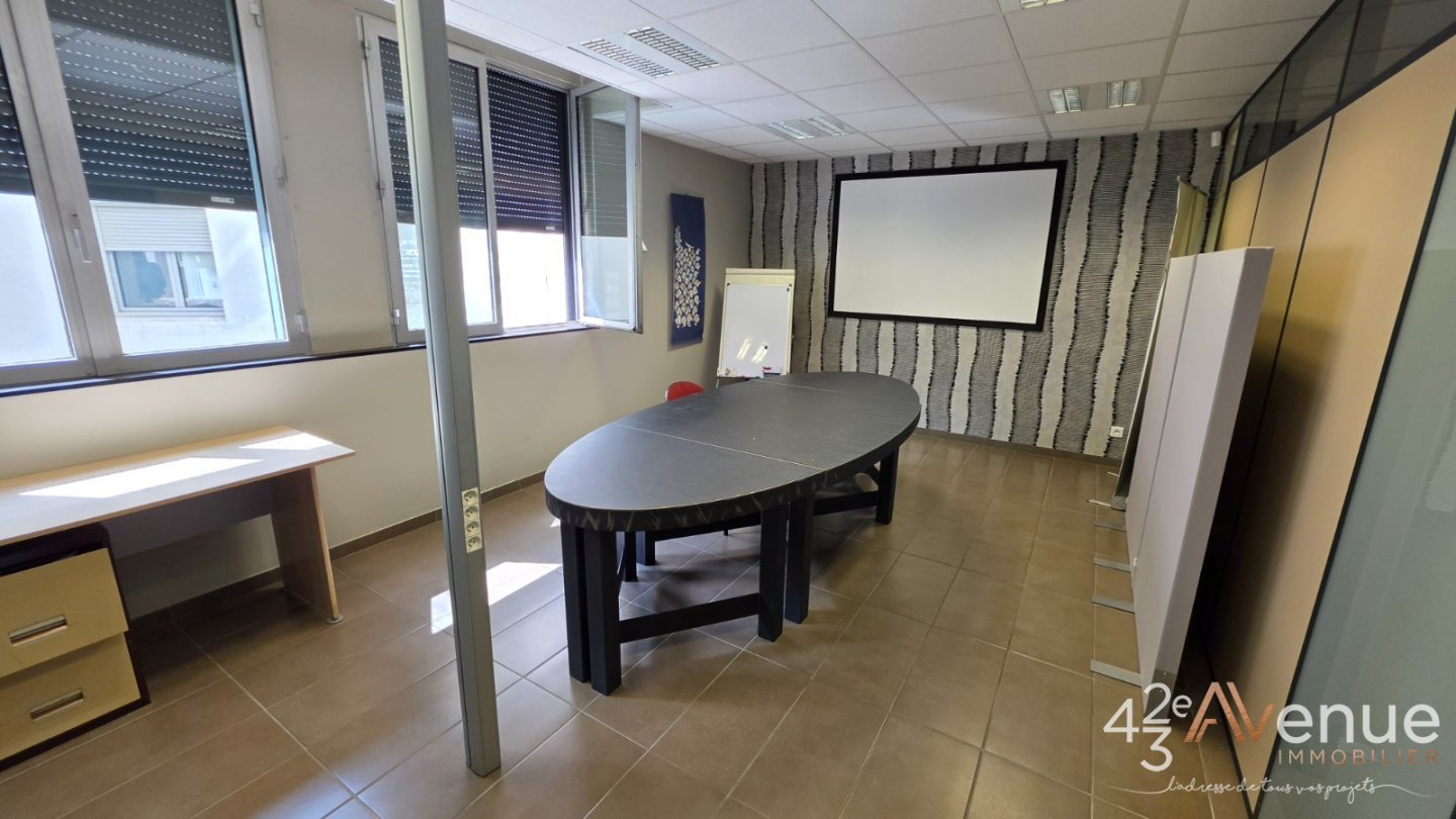 VENTE - Bureaux - ST ETIENNE (42000) - 299450 €