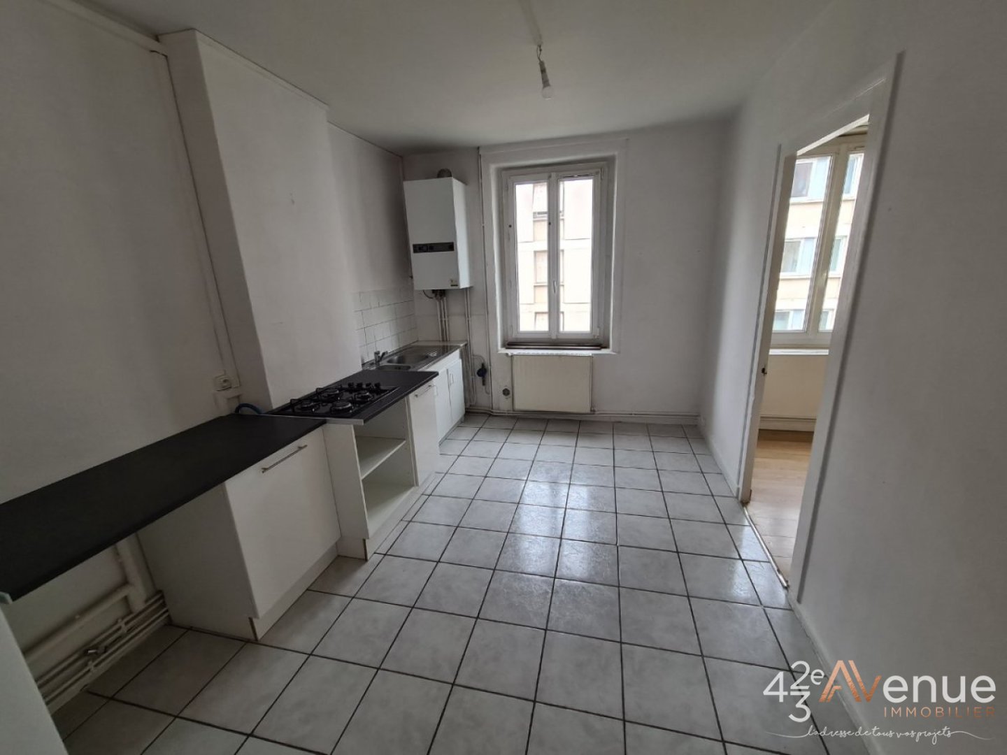 VENTE - Immeuble - TERRENOIRE (42100) - 465000 €